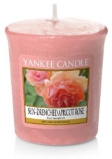 Yankee Candle Votivní svíčka Sun-Drenched Apricot Rose 49 g